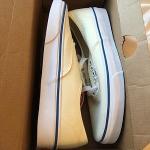 Vans- Authentic, Off White